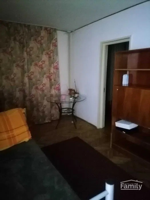 Apartament cu 3 camere Semidecomandate in George Enescu